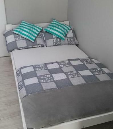 Pod Brzozami - Pokoj 2-Osobowy Z Udogodnieniami Dla Niepelnosprawnych Hotel Ustronie Morskie Kültér fotó